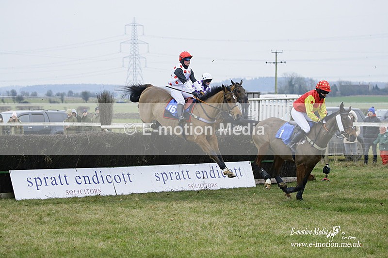 PtP 230122 437 - Cocklebarrow Races - Heythrop Hunt - 23/01/22