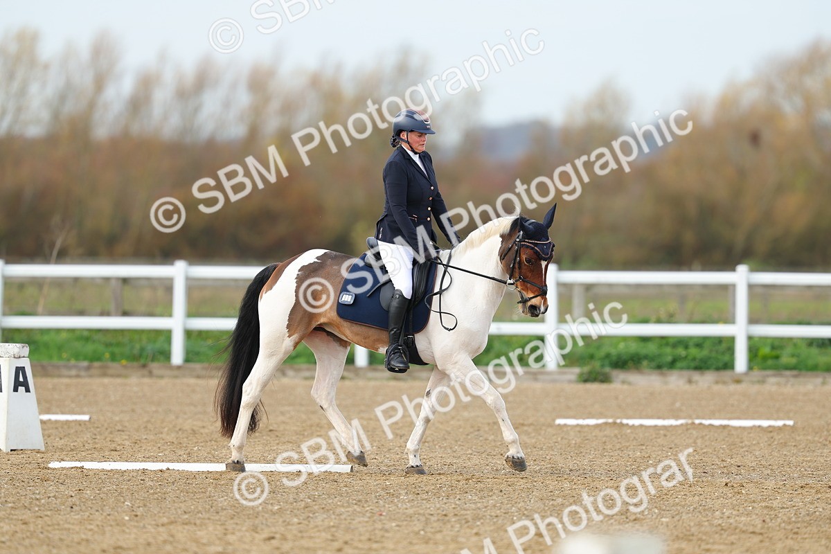 SBM_003645 - Class 6 - Novice 2