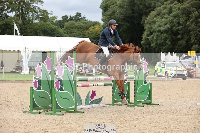 240817-140948-01741 - 05A Snr Newc