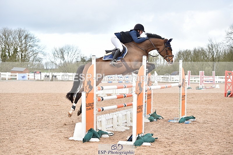 240327A-142640-00790 - Cls 5 Foxhunter and 1.20m Open