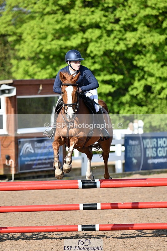 240512A-084027-16927 - Cls 39 British Novice and 90cm Open