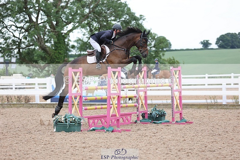 250625-160037-01593 - Cls 6 Foxhunter and 1.20m Open