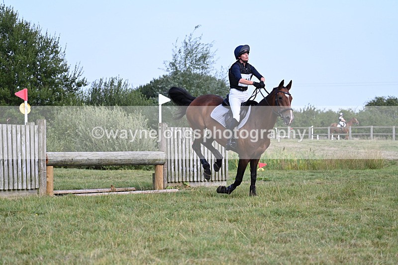WJ7_8021 - 80cm XC Time 15:07 to 15:25