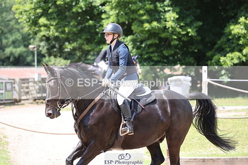 250614A-122430-06397 - Cls 28 95cm Amateur Quali