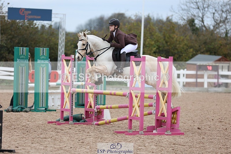 241116X-105048-00982 - Cls 08 Pony Winter Nov Champs J-O