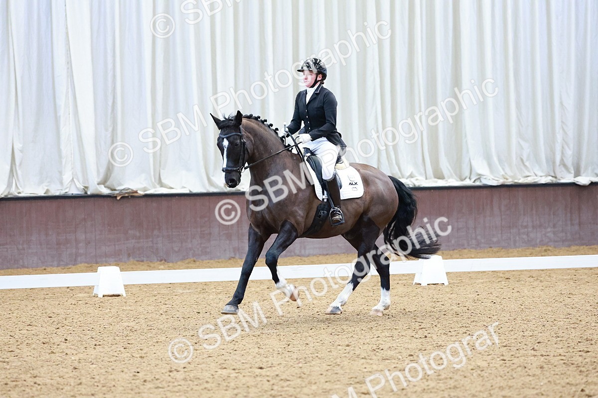 SBM_001282 - Class 18-15-16-22 - Elementary 5 Novice 5-Novice 6