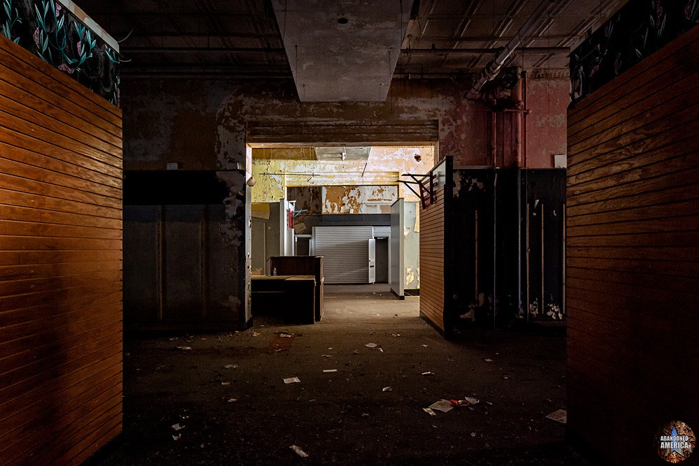  - Kaufmans Department Store