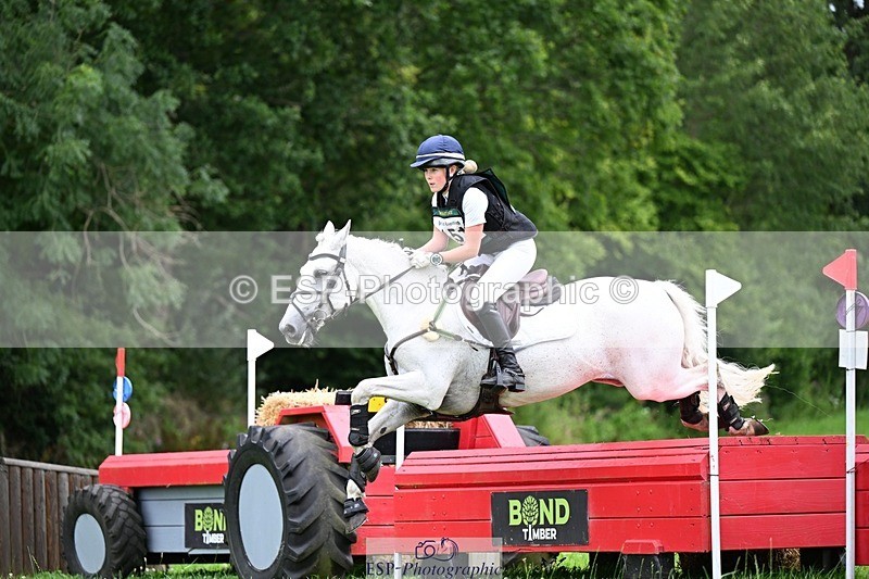 240803-132125-06576 - 151-Veronica_Owings-ANNAGHMORE_LAD