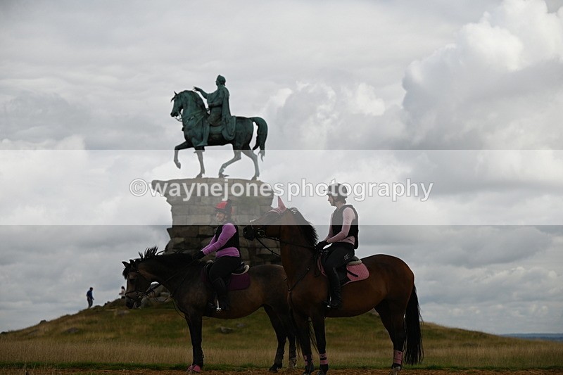 DSC_4209 - Time at Statue 09:50 to 11:09