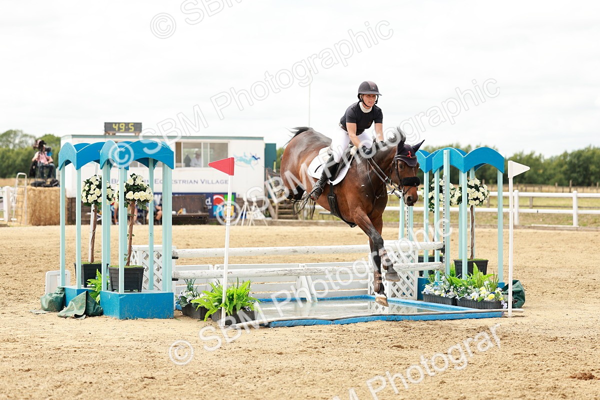 SBM_018952 - Class 21 - Senior Newcomers Championship 2d Rd