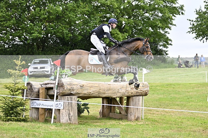 250524A-130351-10302 - B-367-Tom.Grant-QUID