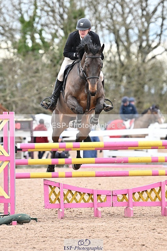 250112-142401-01616 - Cls 21 Foxhunter and 1.20m Open