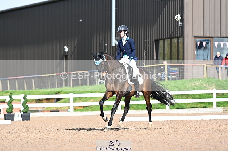 240218A-124415-07305 - 232-Alys.Matravers-VORVASHILL.VERTIGO