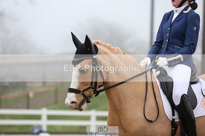 240217A-082919-00001 - 216-Olivia.Luscombe-Rosewater.Chamonix