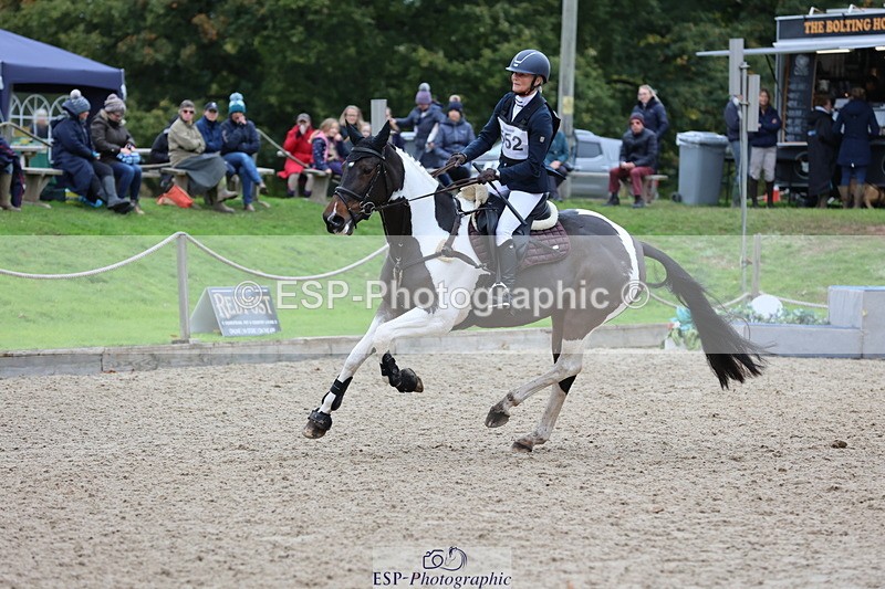 251026A-140330-26185 - G-552-Rachael.Whittaker