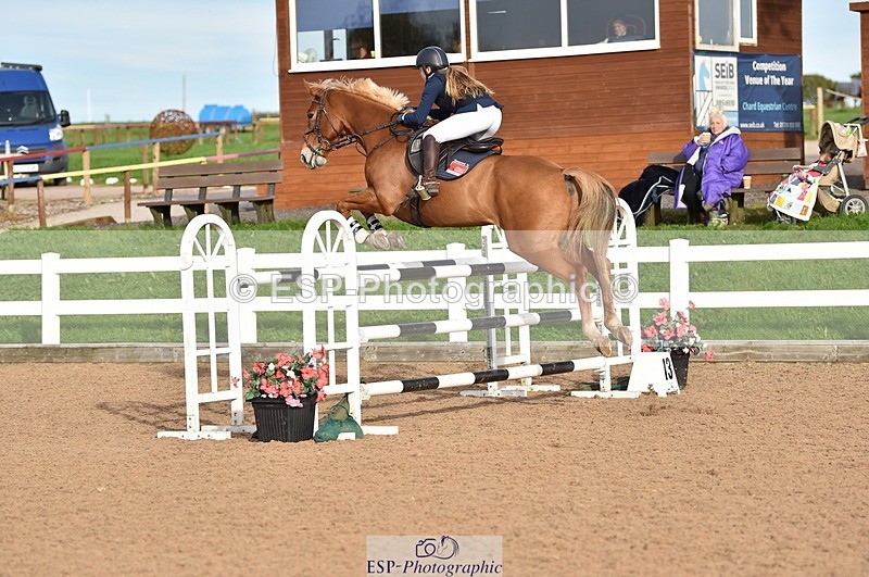 231015A-160724-09235 - Cls 27 1.10m Amateur Q 2nd R