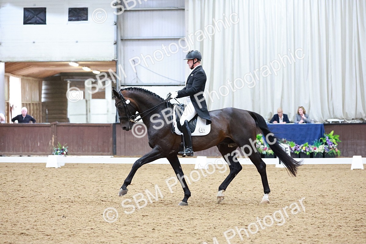 SBM_021432 - Class 14 - FEI Grand Prix - 17.40-18.34