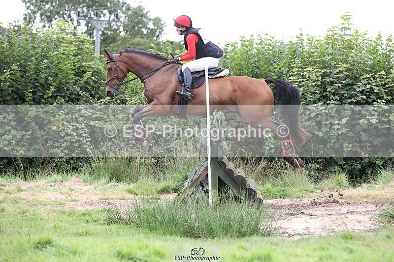 230820X-140351-3702 - BE100 XC 14.00 to 15.00 End