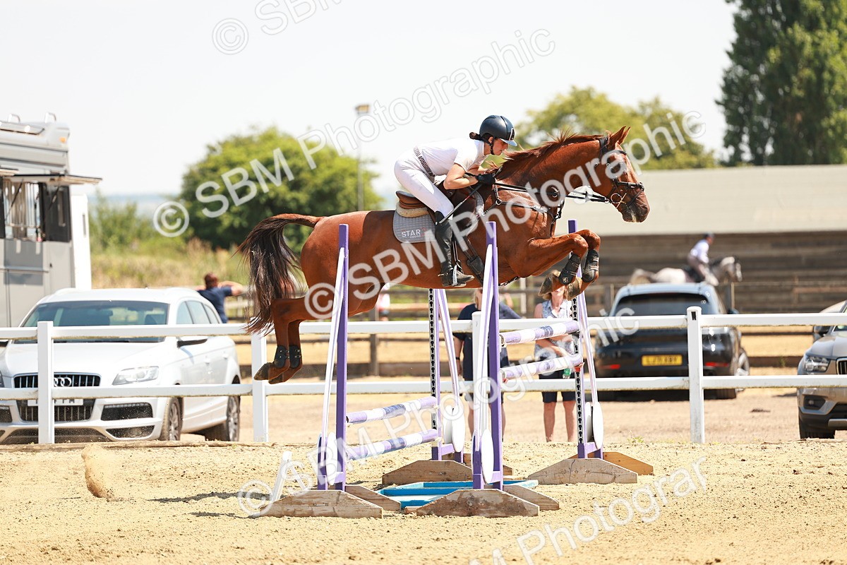 SBM_001933 - Class 5 - Senior Foxhunter - 1.20m