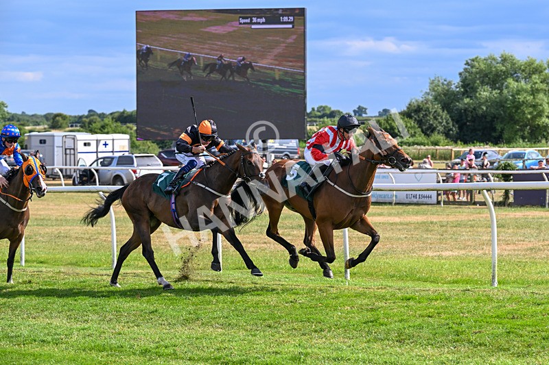 220726-Race 6-Barmyblade-0278 - Race 6 16.42pm Racing Again 4th August Handicap