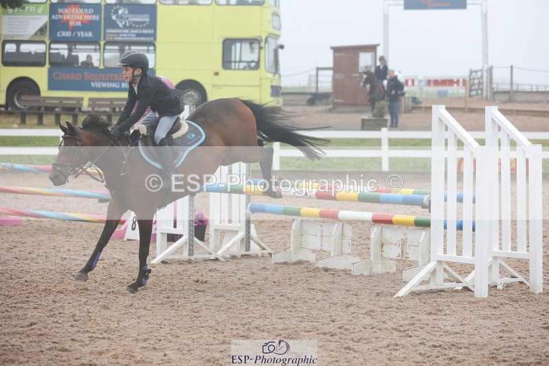 240630A-085312-11338 - Cls 30 British Novice and 80cm Open