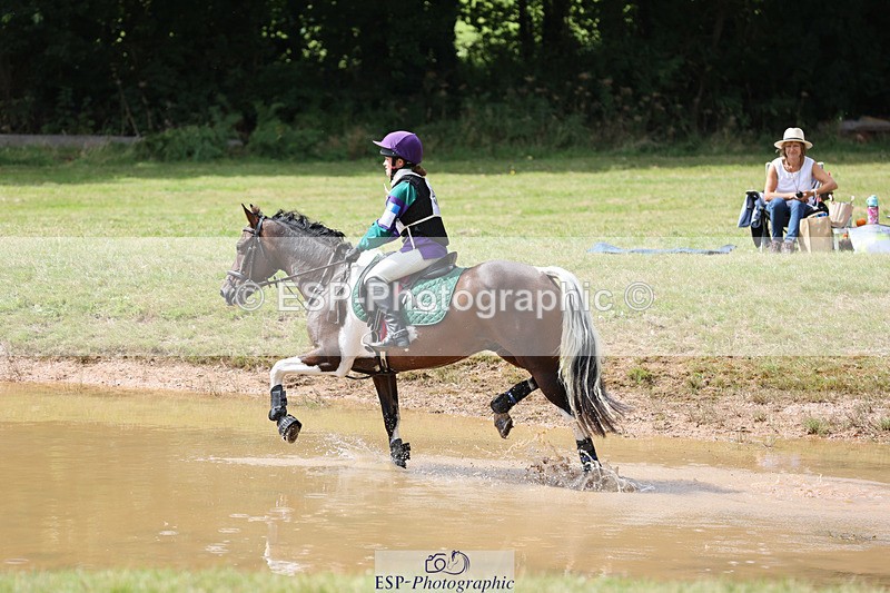 240825X-122628-33578 - 70cm XC 12.00 to End