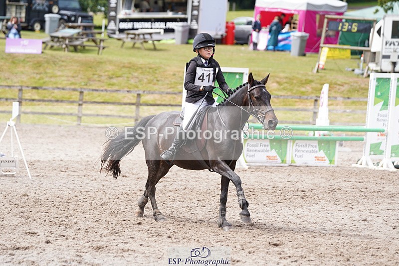 240824X-123234-24130 - 80cm Round 1 12.00 to 13.00