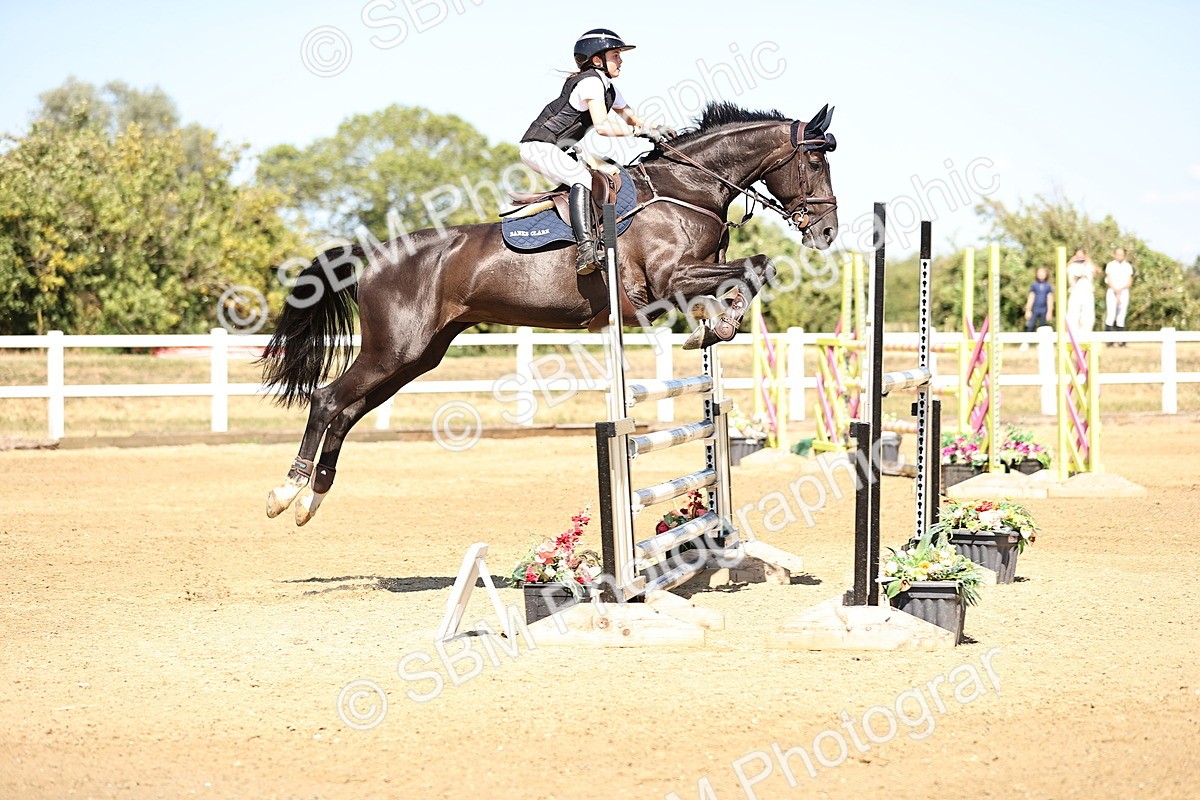 SBM_015208 - Class 16 - Senior foxhunter - 1.20m Open