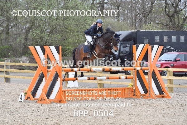 BPP_0504 - CLASS 4 FRI Senior Newcomers/ 1.10m Open