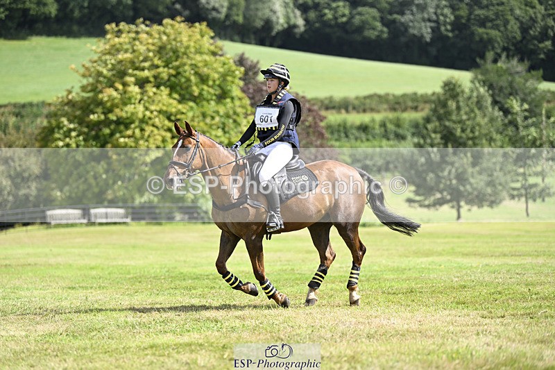 240825X-113756-32568 - 70cm XC 11.00 to 12.00