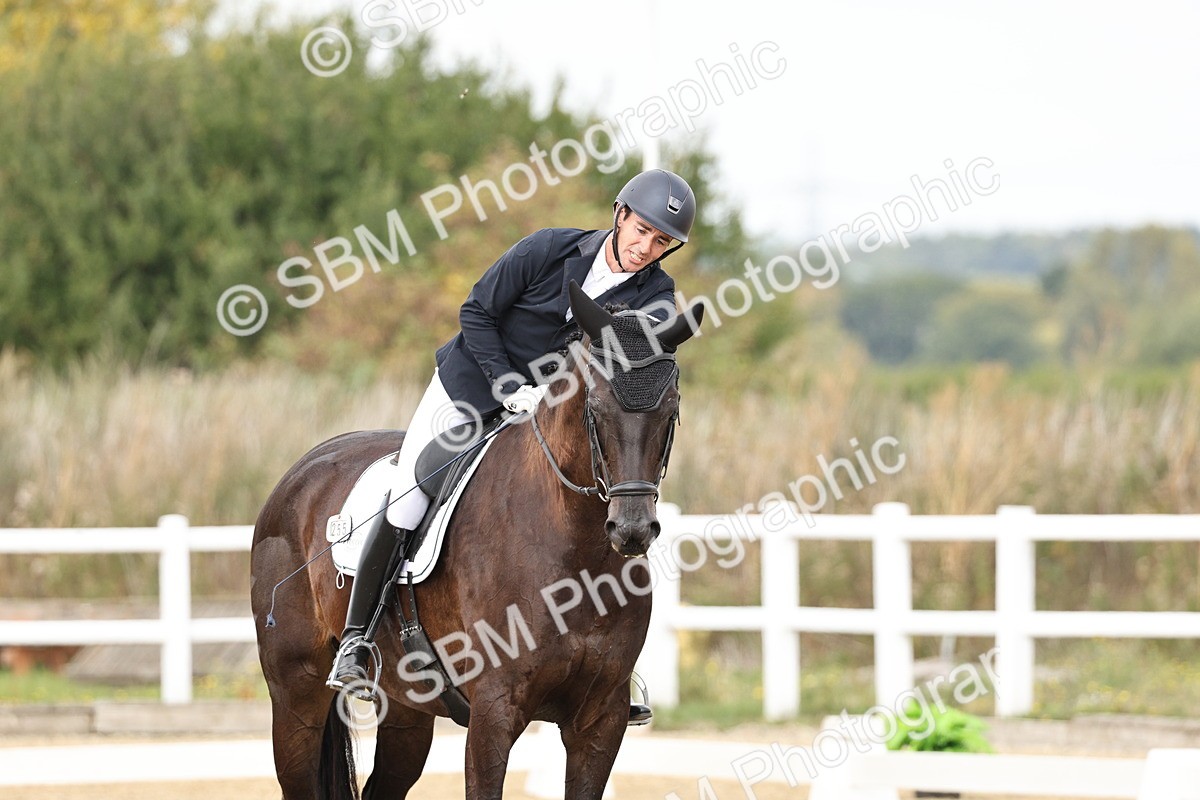 SBM_013087 - Class 3 - Novice 4 - 11.43-12.25