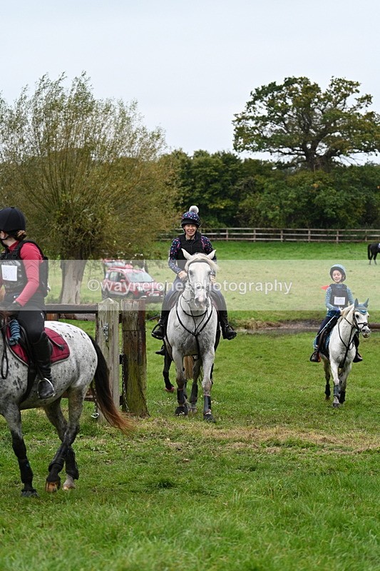 WJ7_2403 - Time at Photographer 13:27 to 14:14