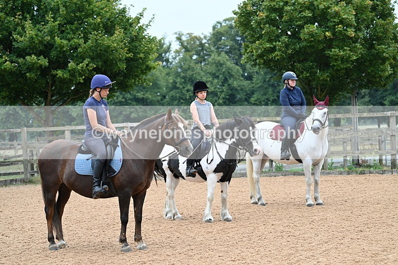 WJ7_7562 - Poles 10:00am