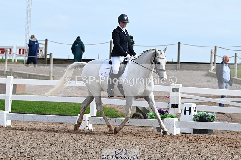 250907-132654-10138 - 065-Jessica.PerrySilver.Secret