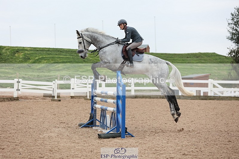 241101A-102843-01053 - FRI Cls 4 Snr 1.05m