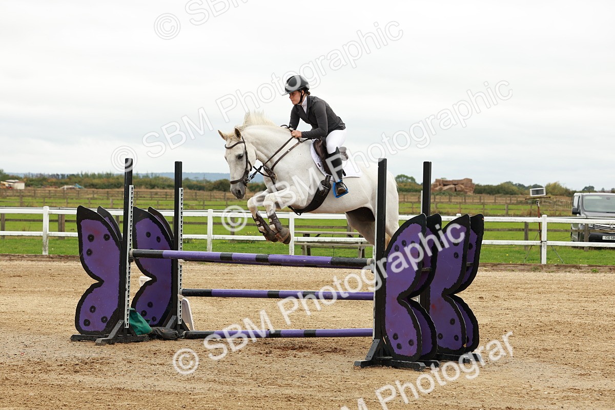 1I0A7709 - Class 4 - Senior Newcomers 1.10m