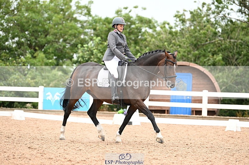 240815A-141244-01976 - 295-Zara.Bassett-Croon.Gravin