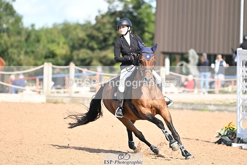 240913A-100800-03411 - Cls 13 Snr 1.05m & 1.10m Open