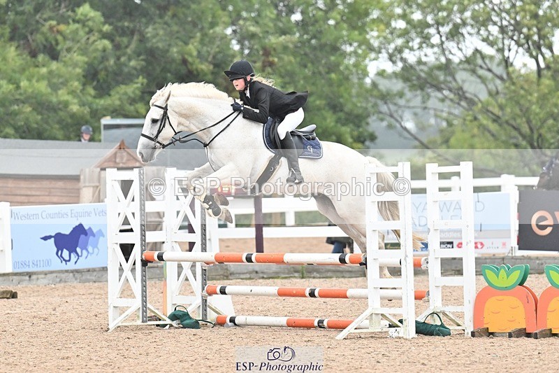 250920-115238-00935 - Cls 24+25 Club and Schools 80cm