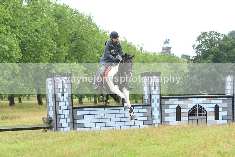 IMF_3028 - Time at Castle Jump 14:17 to 15:00