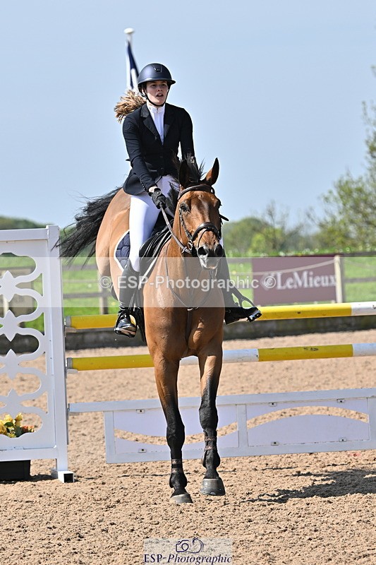 240509A-104941-01004 - Cls 8 Foxhunter