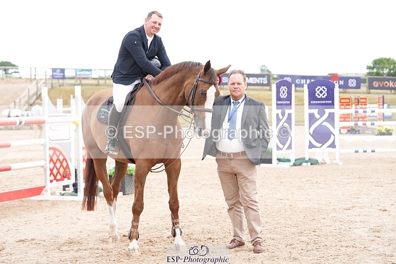 250718-120838-10211 - Cls 2, 3 Star Small Tour Break til End