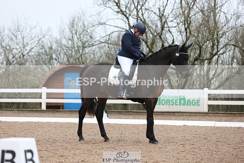 240121A-120732-01390 - Cls 12 Music Medium