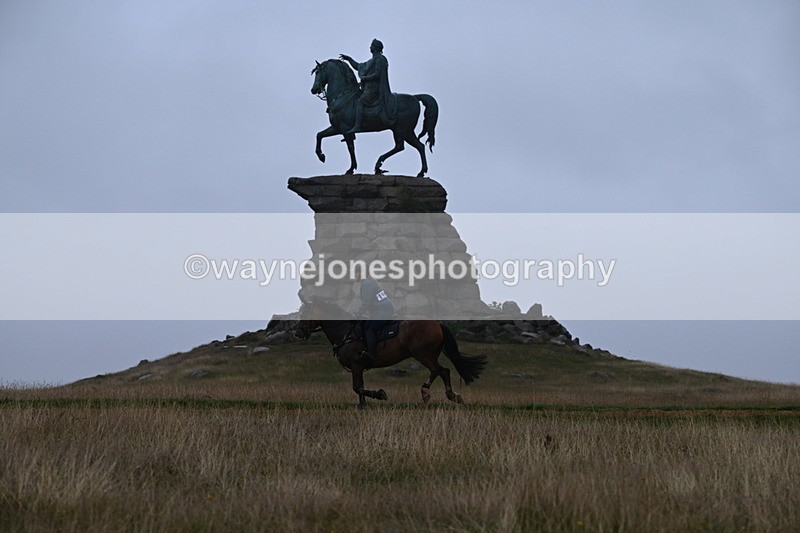 DSC_1043 - Time at Statue 10:58 to 11:53