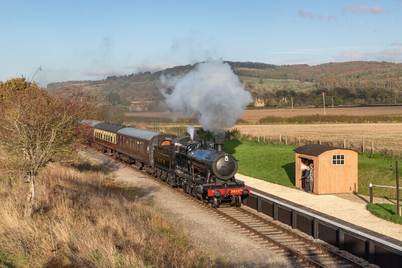 Autumn Showcase - The Lure of Steam Latest Images