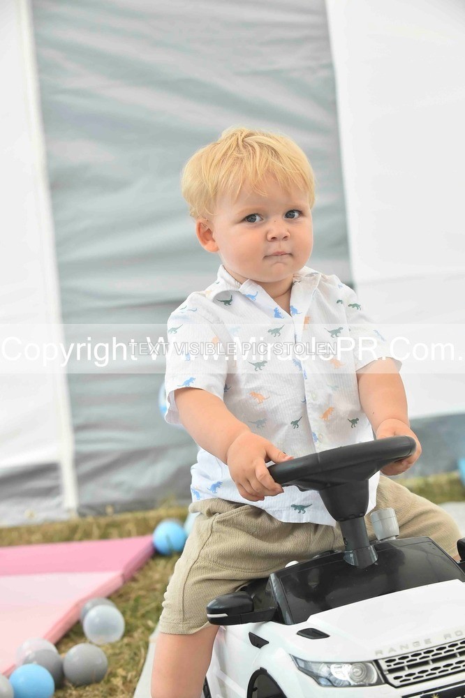 SH4_2316 - Bonny baby competition.
