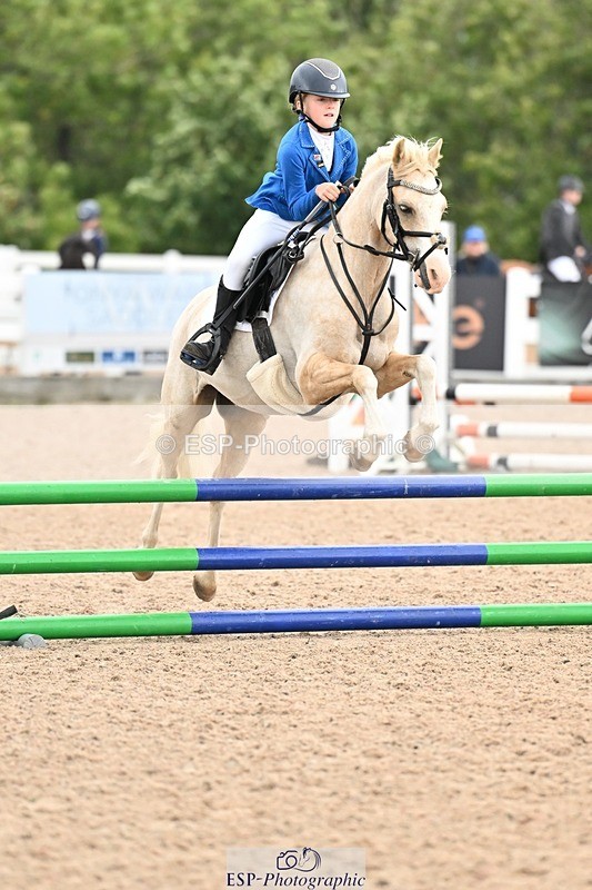 250920-100232-00089 - Cls 20+21 Club and Schools 60cm