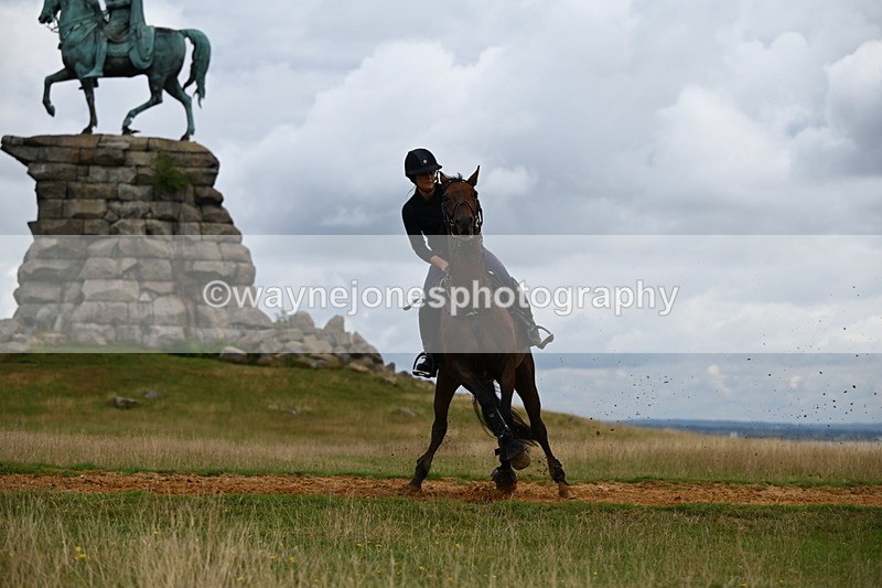 DSC_4302 - Time at Statue 09:50 to 11:09