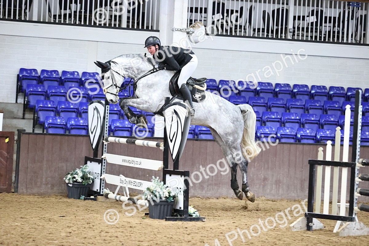 SBM_005577 - Class 17 - Senior Newcomers 1.10m