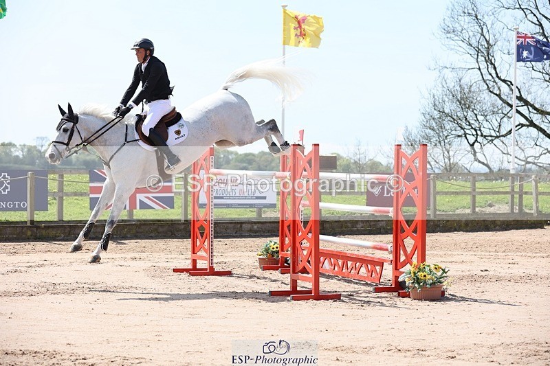 250427-125443-16844 - Cls 12 - 2 Star Big Tour L Ranking GP start to break